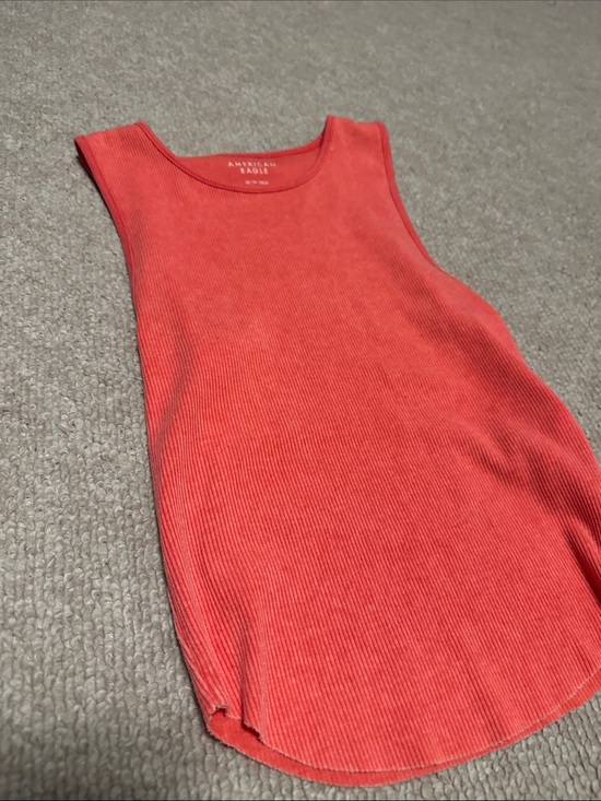 American Eagle Outfitters Tops - American Eagle Outfitters Coral-Red Ribbed Scoop Tank
